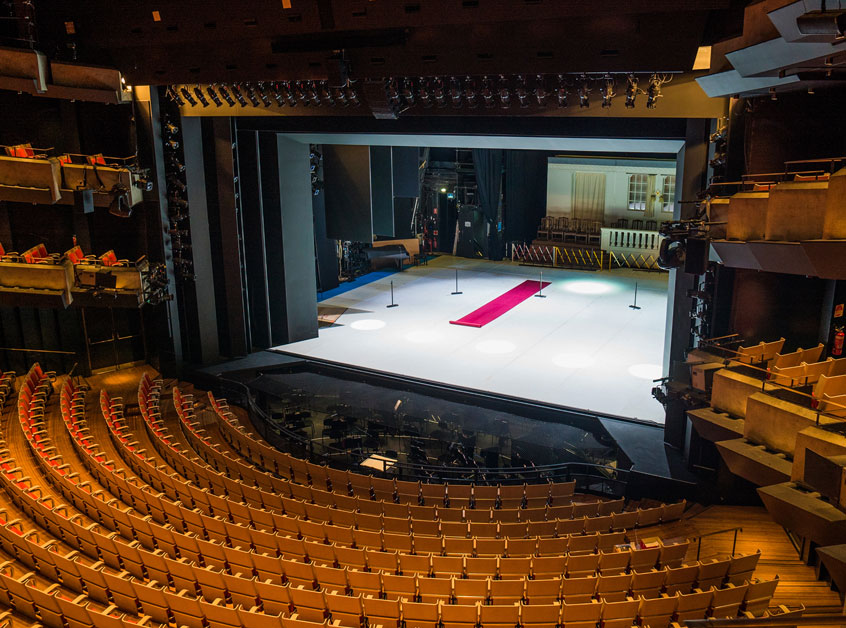 Sydney-Opera-House-theatre